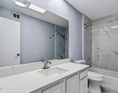 6141 Sierra Valle Lane - Photo Thumbnail 25