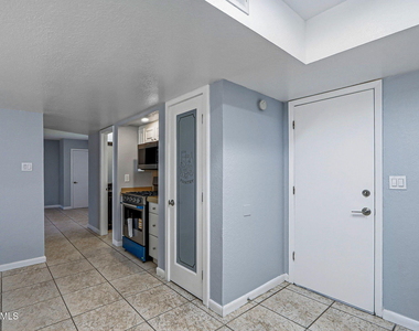 6141 Sierra Valle Lane - Photo Thumbnail 16