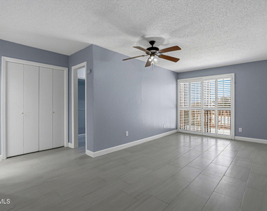 6141 Sierra Valle Lane - Photo Thumbnail 32