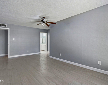 6141 Sierra Valle Lane - Photo Thumbnail 33