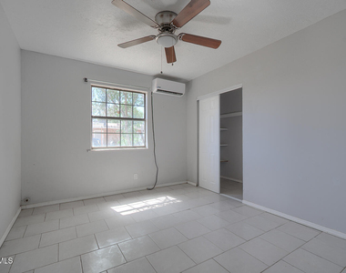 10368 Potencia Drive - Photo Thumbnail 7
