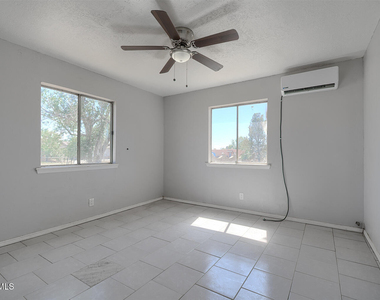 10368 Potencia Drive - Photo Thumbnail 8