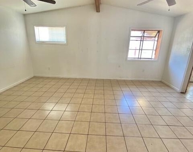 9406 Montgomery Drive - Photo Thumbnail 16