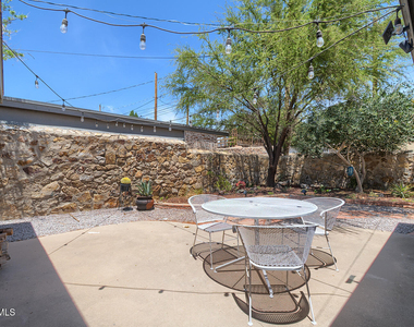 2927 Harrison Avenue - Photo Thumbnail 7