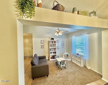 10041 Paloma Drive - Photo Thumbnail 36
