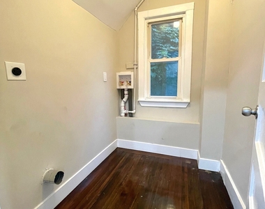 541 Church Street - Photo Thumbnail 2