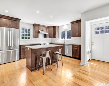 46 Waller Road - Photo Thumbnail 7