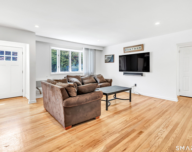 46 Waller Road - Photo Thumbnail 4