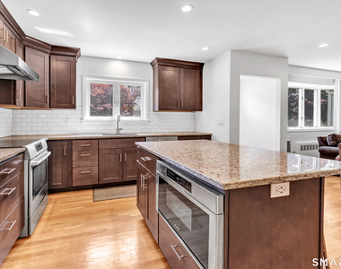 46 Waller Road - Photo Thumbnail 9