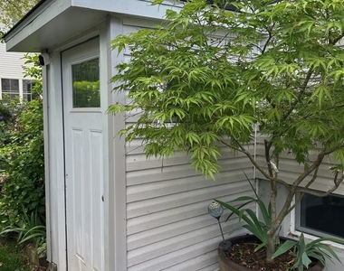111 Judd Street - Photo Thumbnail 1