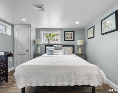 111 Judd Street - Photo Thumbnail 15