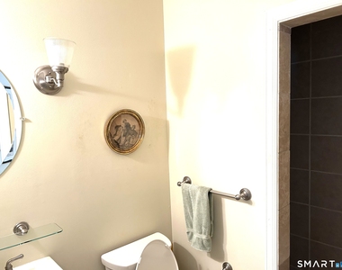 51 Forest Avenue - Photo Thumbnail 8