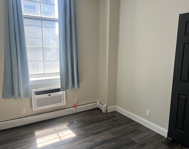 116 Court Street - Photo Thumbnail 14