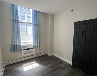116 Court Street - Photo Thumbnail 20