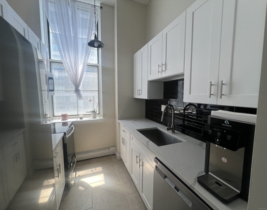 116 Court Street - Photo Thumbnail 8