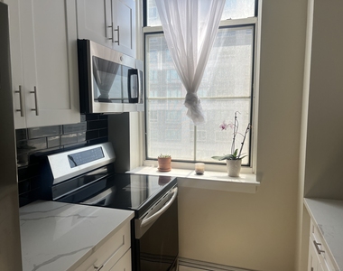 116 Court Street - Photo Thumbnail 9