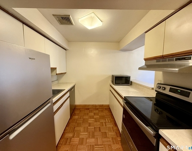 105 Tremont Avenue - Photo Thumbnail 3
