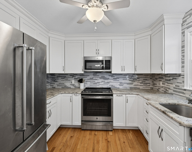 73 Warren Avenue - Photo Thumbnail 8