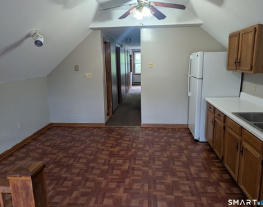 226 Hillside Avenue - Photo Thumbnail 3