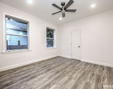 330 Naugatuck Avenue - Photo Thumbnail 27