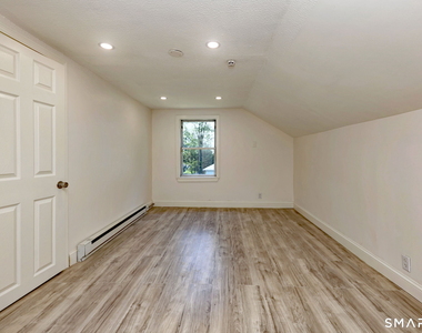 330 Naugatuck Avenue - Photo Thumbnail 29