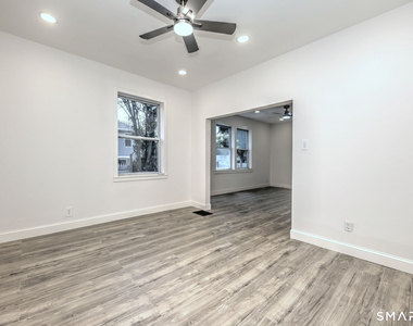 330 Naugatuck Avenue - Photo Thumbnail 8