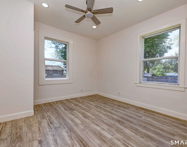 330 Naugatuck Avenue - Photo Thumbnail 24