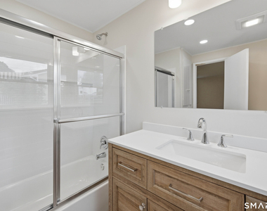 5 Lilac Lane - Photo Thumbnail 15