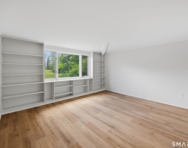 5 Lilac Lane - Photo Thumbnail 13