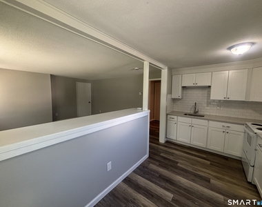 3 White Oak Road - Photo Thumbnail 9