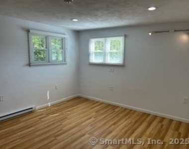 2 Lincoln Avenue - Photo Thumbnail 2