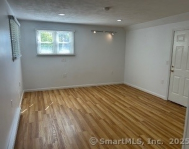 2 Lincoln Avenue - Photo Thumbnail 1