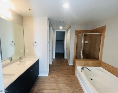 353 E Bonneville Avenue - Photo Thumbnail 12