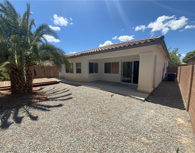 5406 Carrara Pointe Street - Photo Thumbnail 20