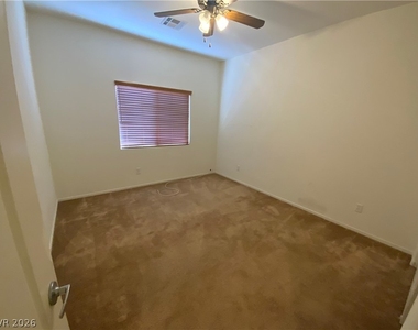 5406 Carrara Pointe Street - Photo Thumbnail 15