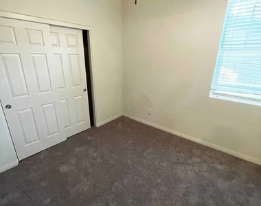 5564 Bethany Bend Drive - Photo Thumbnail 2