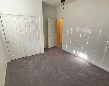 5564 Bethany Bend Drive - Photo Thumbnail 7
