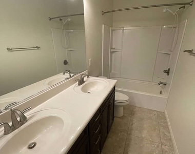5564 Bethany Bend Drive - Photo Thumbnail 16