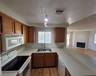 2200 Highpointe Drive - Photo Thumbnail 49