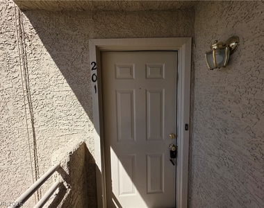 2200 Highpointe Drive - Photo Thumbnail 3