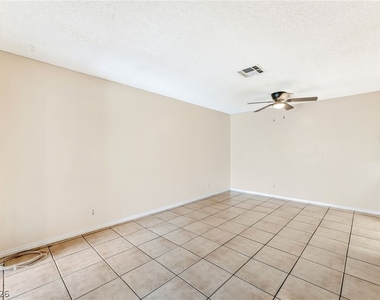 457 N Lamb Boulevard - Photo Thumbnail 4