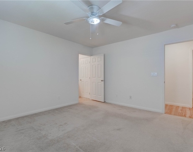 985 Noah Valley Street - Photo Thumbnail 27