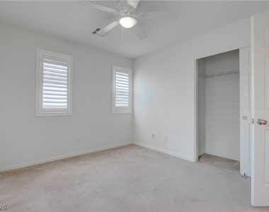 985 Noah Valley Street - Photo Thumbnail 23
