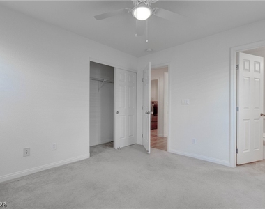 985 Noah Valley Street - Photo Thumbnail 24