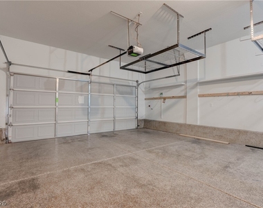 985 Noah Valley Street - Photo Thumbnail 19