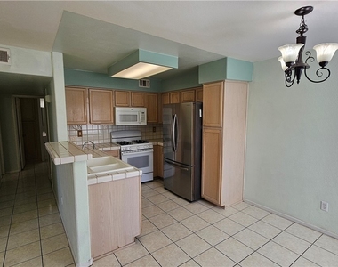 4955 Lindell Road - Photo Thumbnail 4