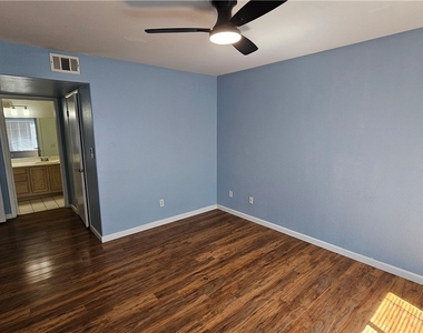 4955 Lindell Road - Photo Thumbnail 8