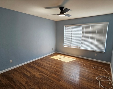 4955 Lindell Road - Photo Thumbnail 7