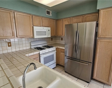 4955 Lindell Road - Photo Thumbnail 5