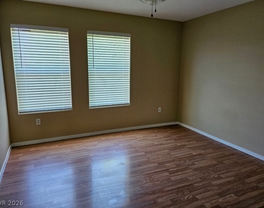 6164 Daisy Lee Avenue - Photo Thumbnail 14